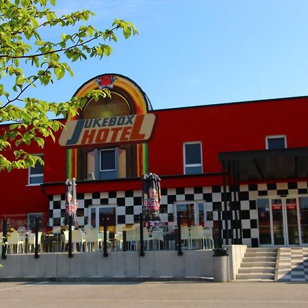 Jukebox Hotel Znojmo Eksteriør bilde