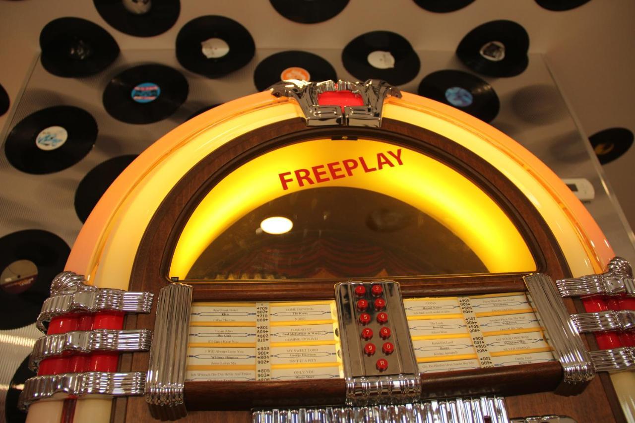 Jukebox Hotel Znojmo Eksteriør bilde