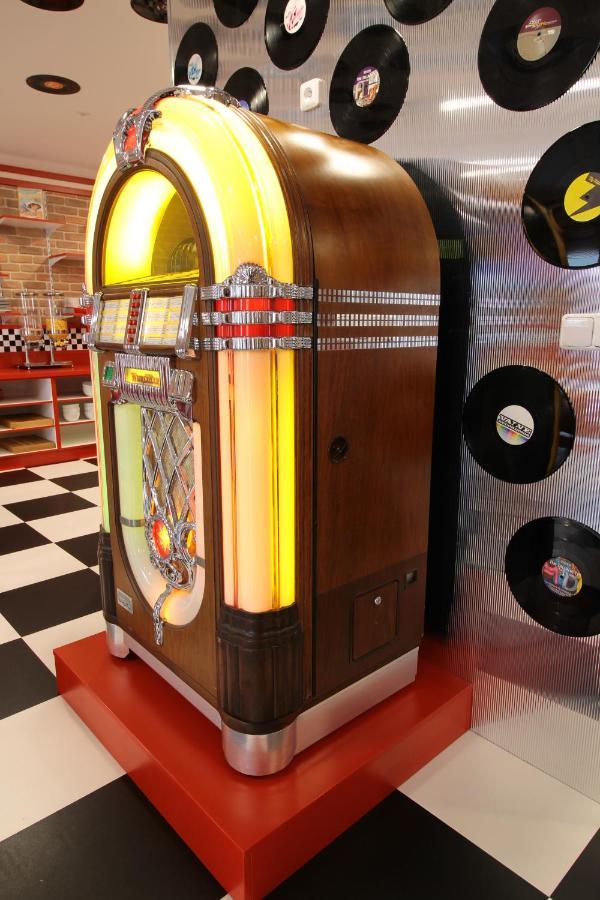Jukebox Hotel Znojmo Eksteriør bilde